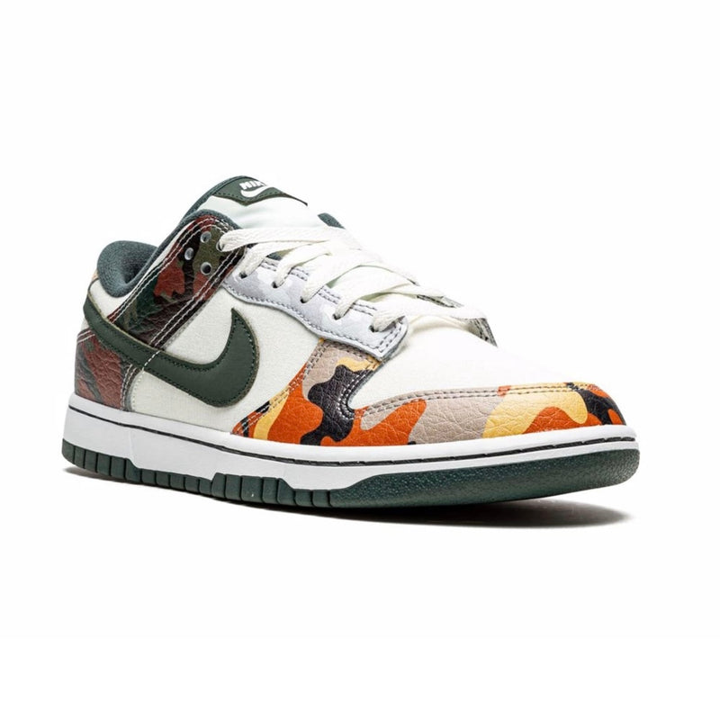 Nike Dunk Low SE Sail Multi-Camo